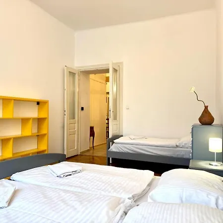 Appartement Family 2bdr In Historical Vinohrady *