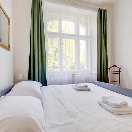 Апартаменты Family 2bdr In Historical Vinohrady *